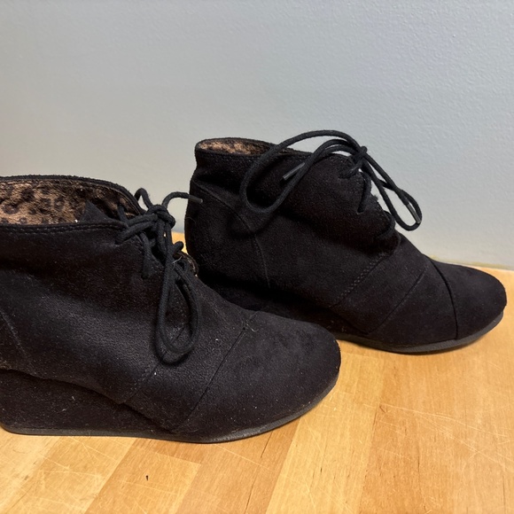 Black suede boots - Picture 4 of 4